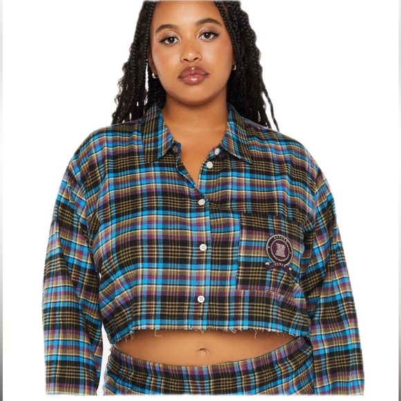 Savage X Fenty Cropped Raw Edge Plaid Button Down Shirt Blue Academia Size 1X - Picture 2 of 5